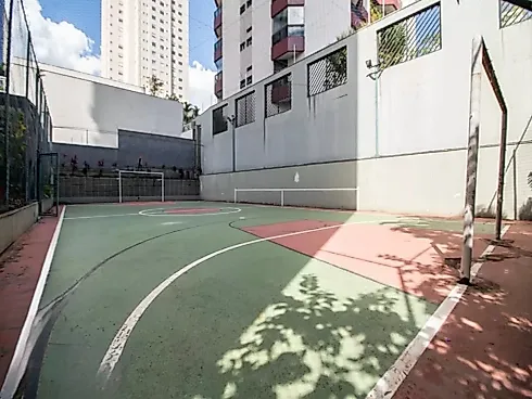 Apartamento de 240m² com 4 Quatos e 5 Vagas, no Sumaré - SP - Foto 45