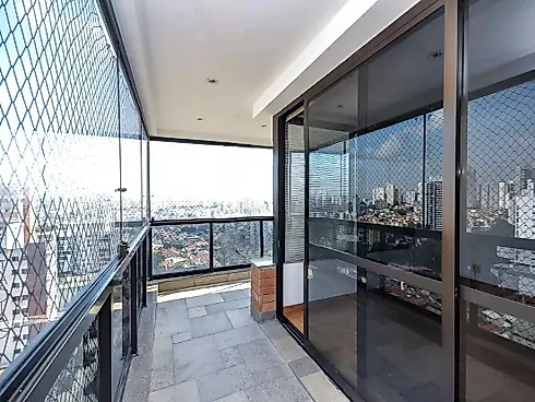 Apartamento em Sumaré, São Paulo