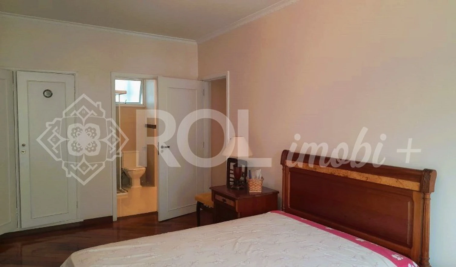 Apartamento 140 m² - 3 Dormitórios - 1 Suíte - 1 Vaga - Venda - Foto 28
