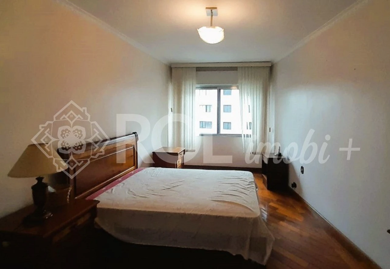 Apartamento 140 m² - 3 Dormitórios - 1 Suíte - 1 Vaga - Venda - Foto 29