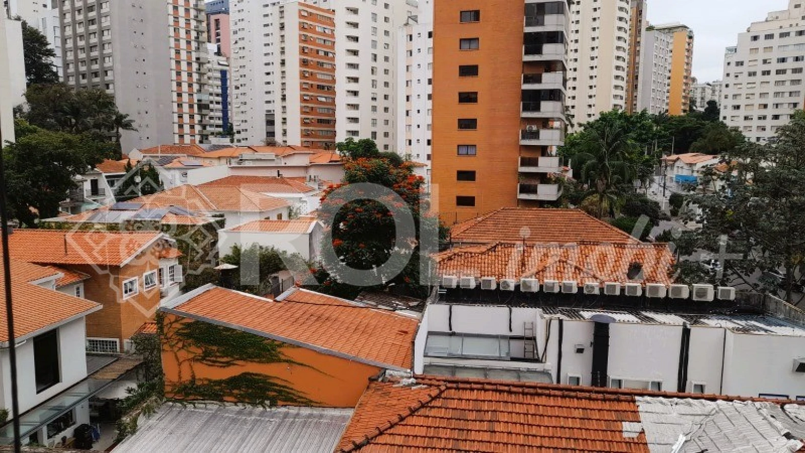 Apartamento 140 m² - 3 Dormitórios - 1 Suíte - 1 Vaga - Venda - Foto 31