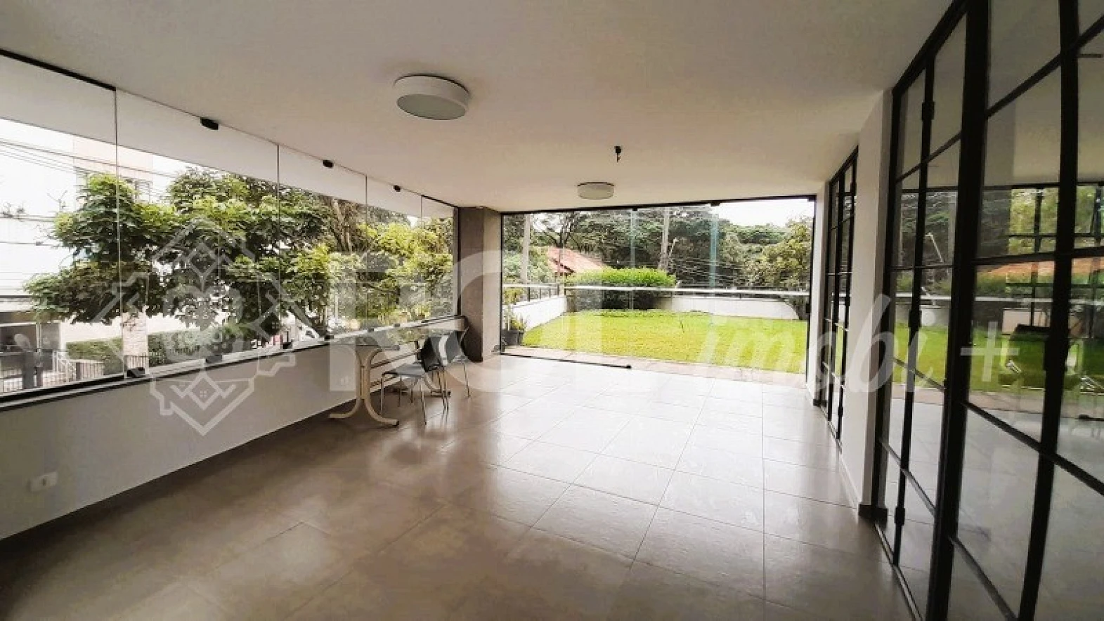 Apartamento 140 m² - 3 Dormitórios - 1 Suíte - 1 Vaga - Venda - Foto 9