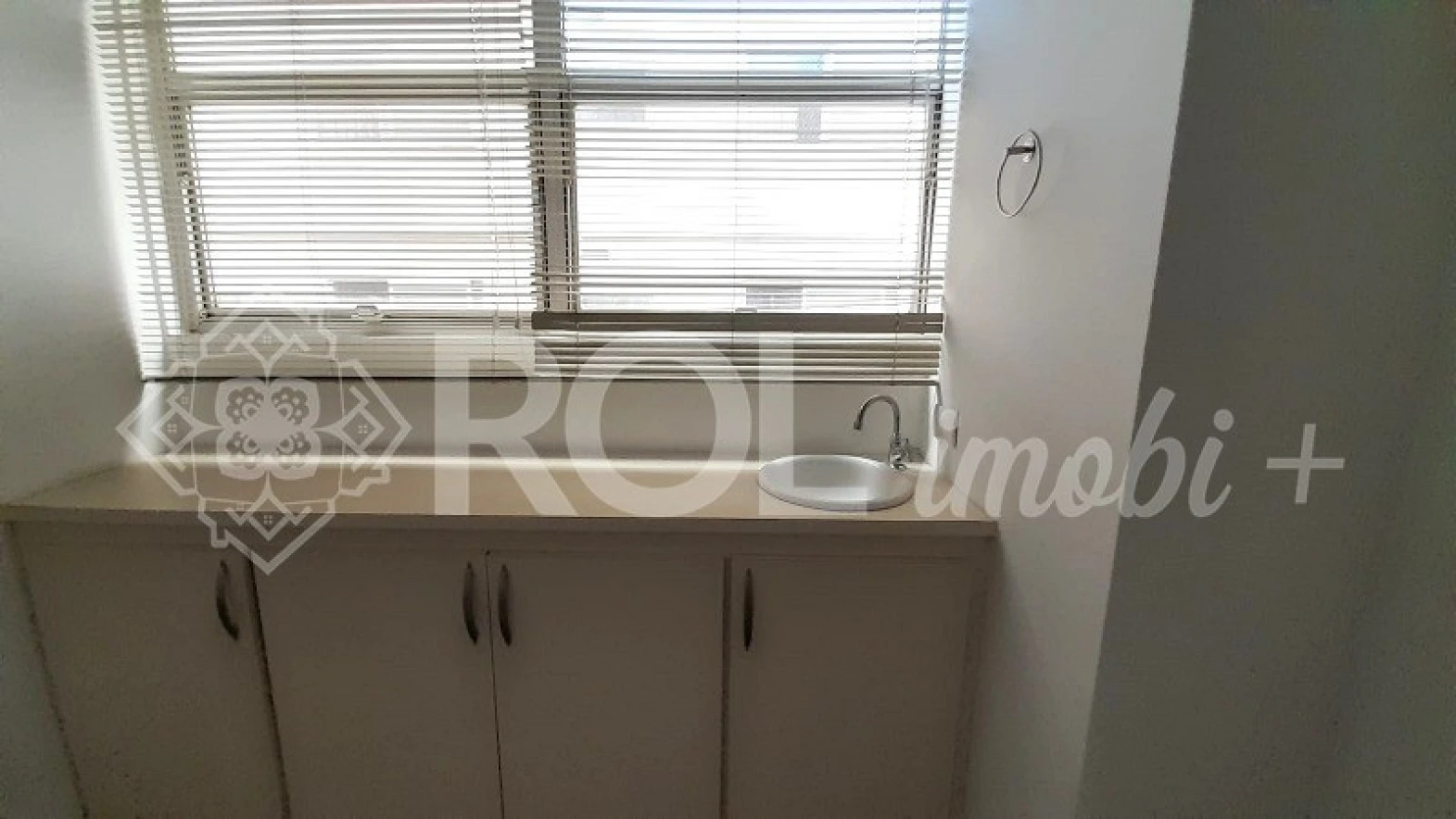 Conjunto Comercial 55 m² - 4 Salas - para Médicos - Locação - Foto 13