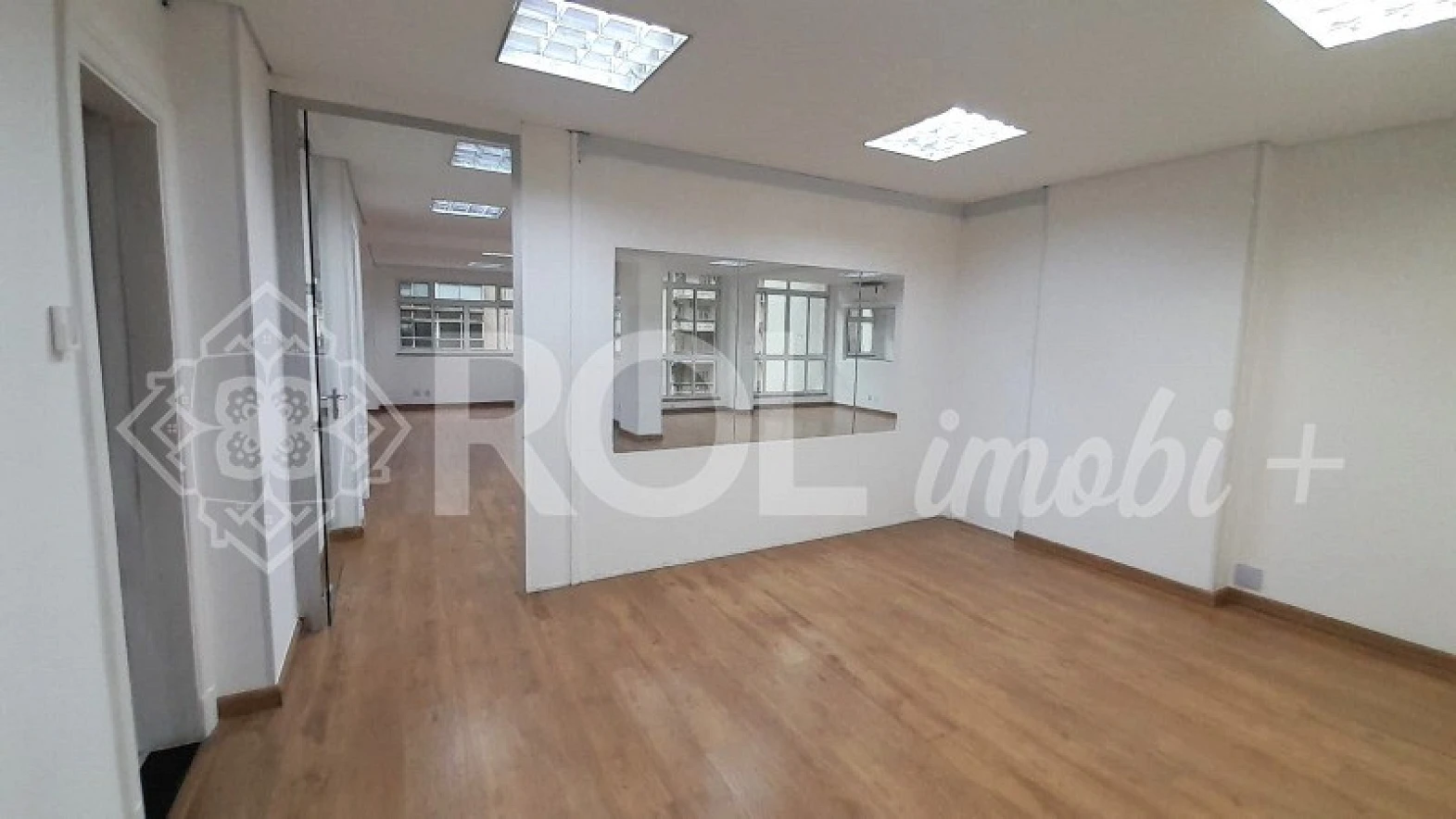 Conjunto Comercial - 216m² - Vão Livre - sem Vaga - República - Locação - Foto 15