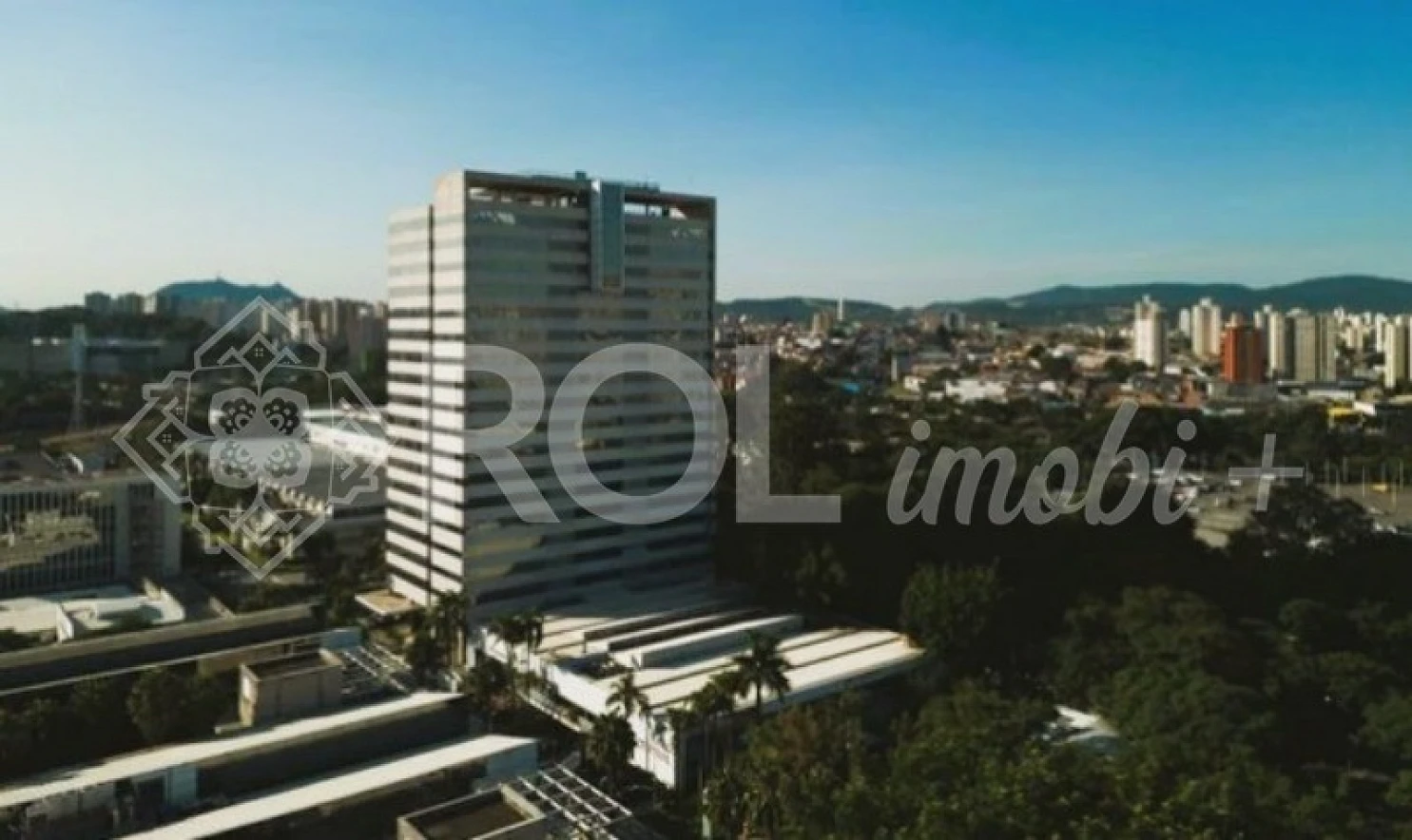 Galpão 4243,40 m² no E-Business Park -  na Lapa - Locação - Foto 10