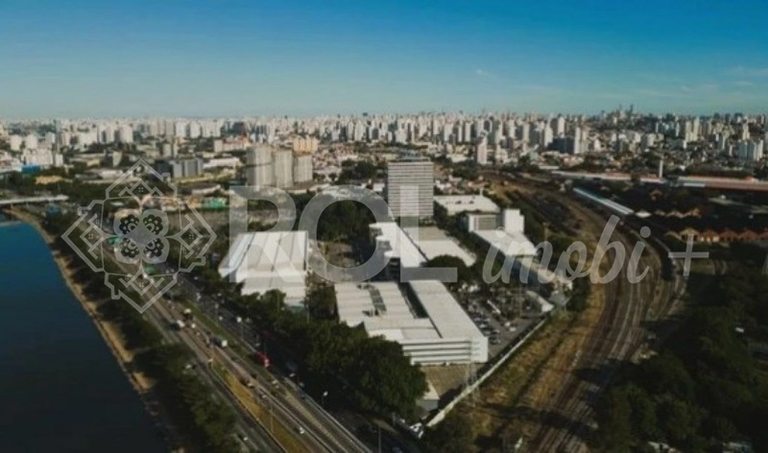 Galpão 4243,40 m² no E-Business Park -  na Lapa - Locação - Foto 12