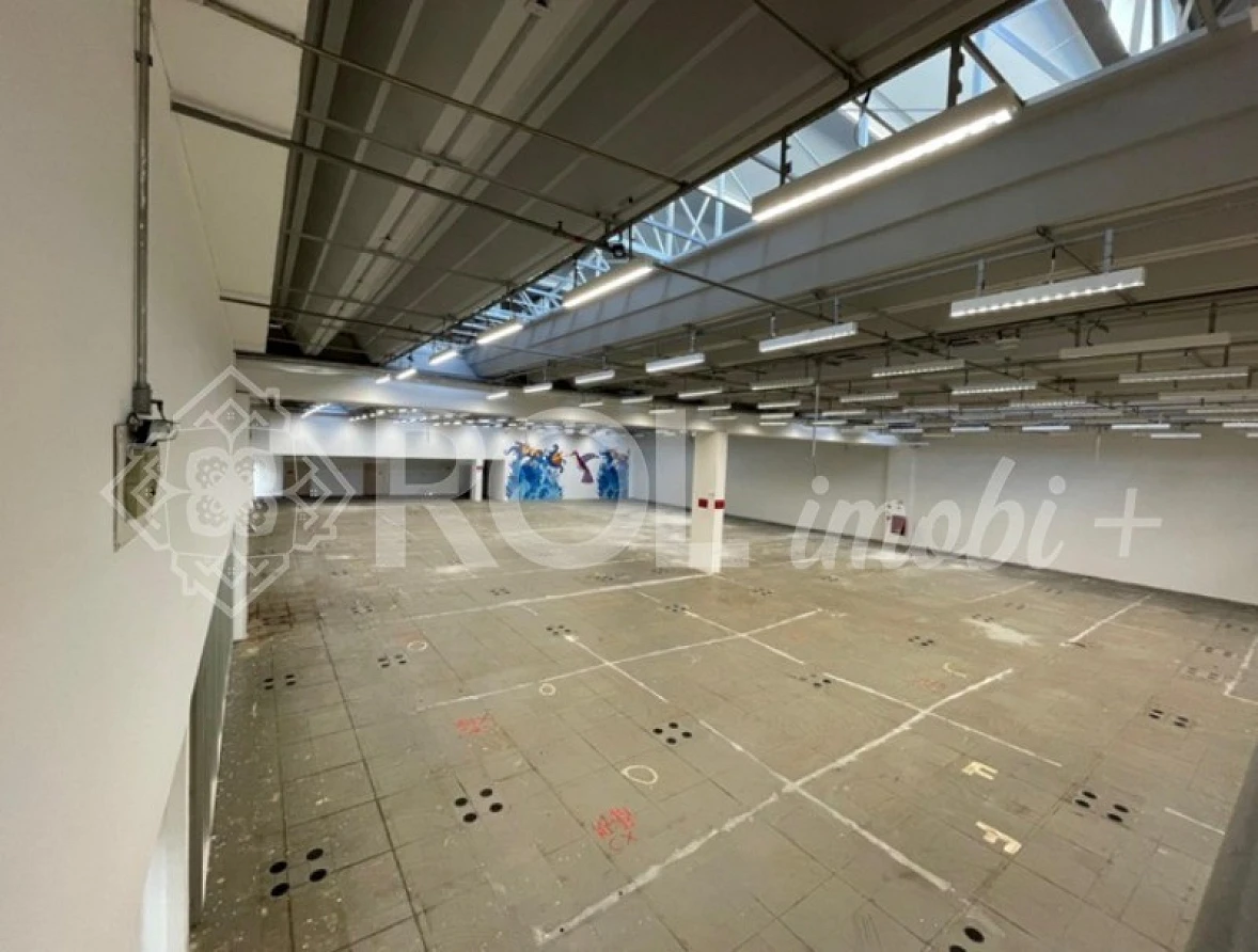 Galpão 4243,40 m² no E-Business Park -  na Lapa - Locação - Foto 30