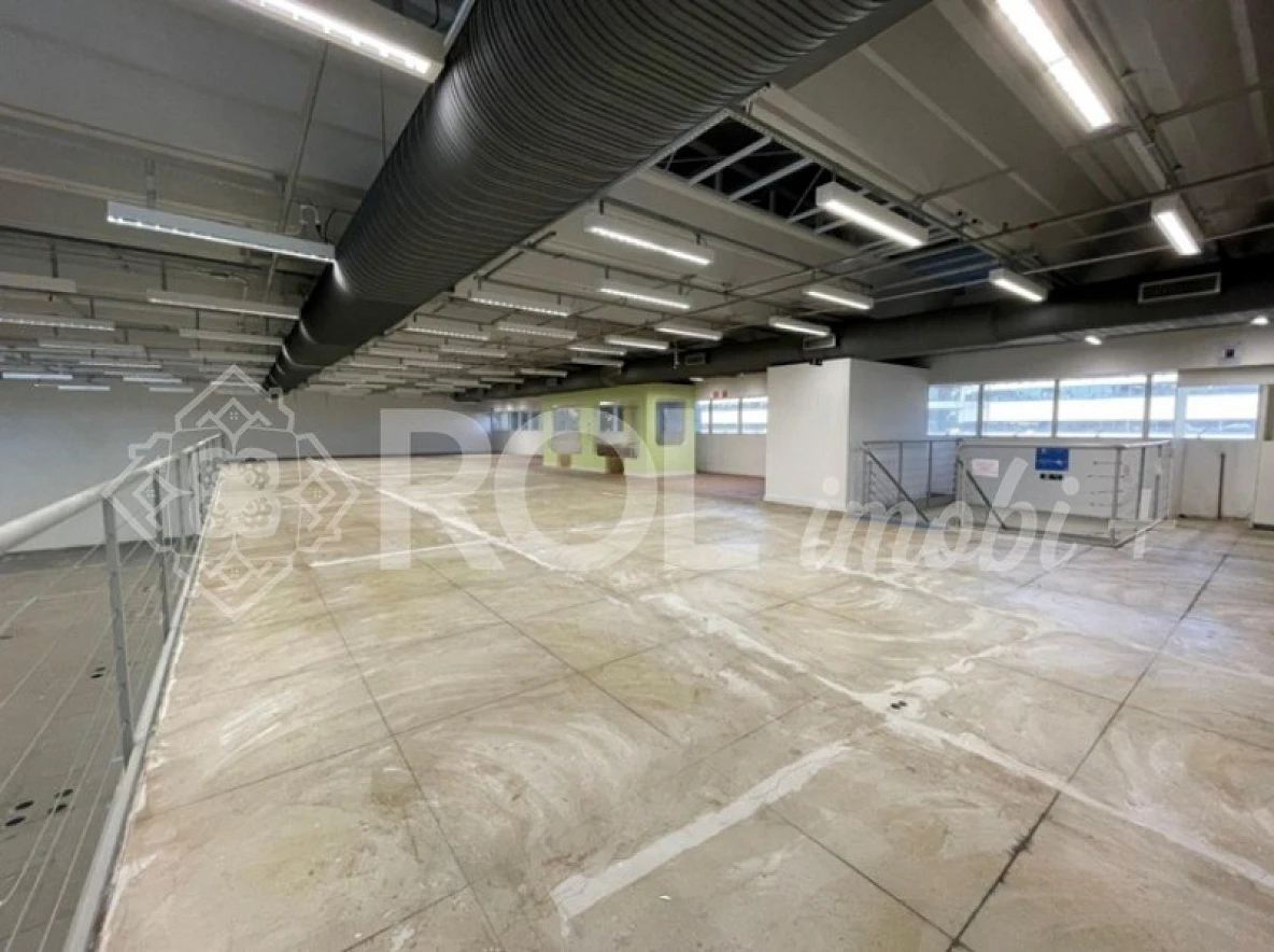 Galpão 4243,40 m² no E-Business Park -  na Lapa - Locação - Foto 31