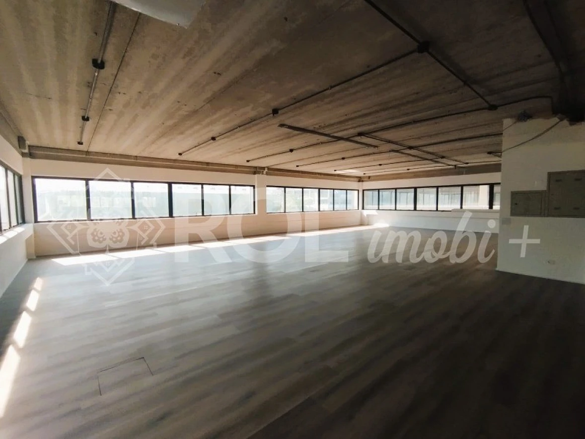 Lage Comercial 356 m³ - Vão Live - 8 Vagas  - Locação - Foto 7