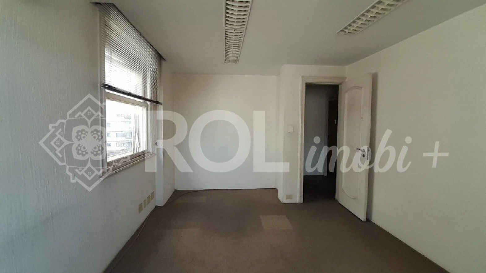 Conjunto Comercial 175 m² - 5 Salas - 1 Vaga - República - Locação ou Venda - Foto 15