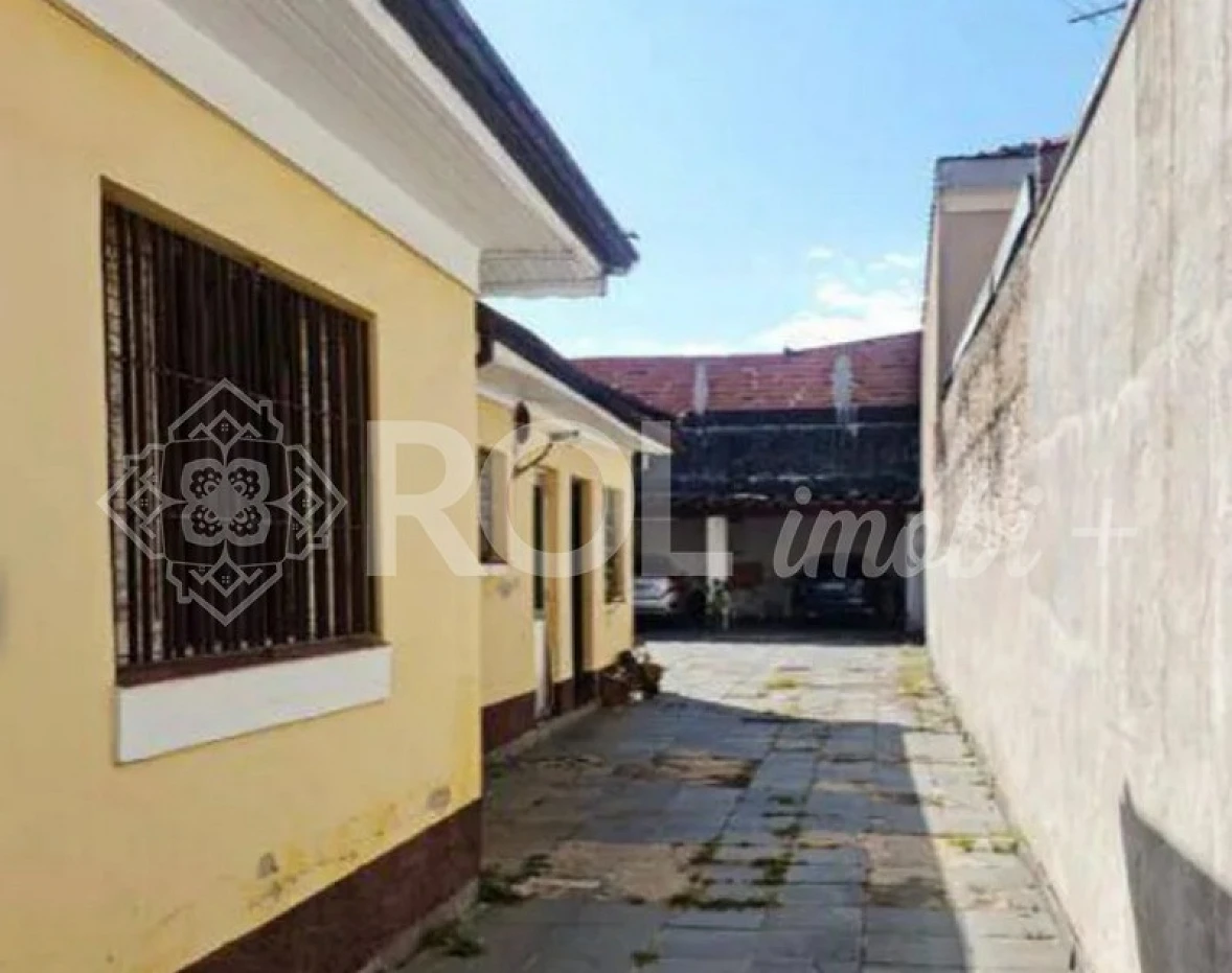 Casa em Vila Bandeirantes, São Paulo