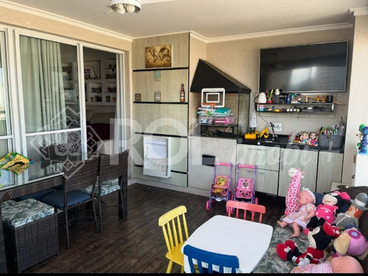 Apartamento em Vila Romana, São Paulo