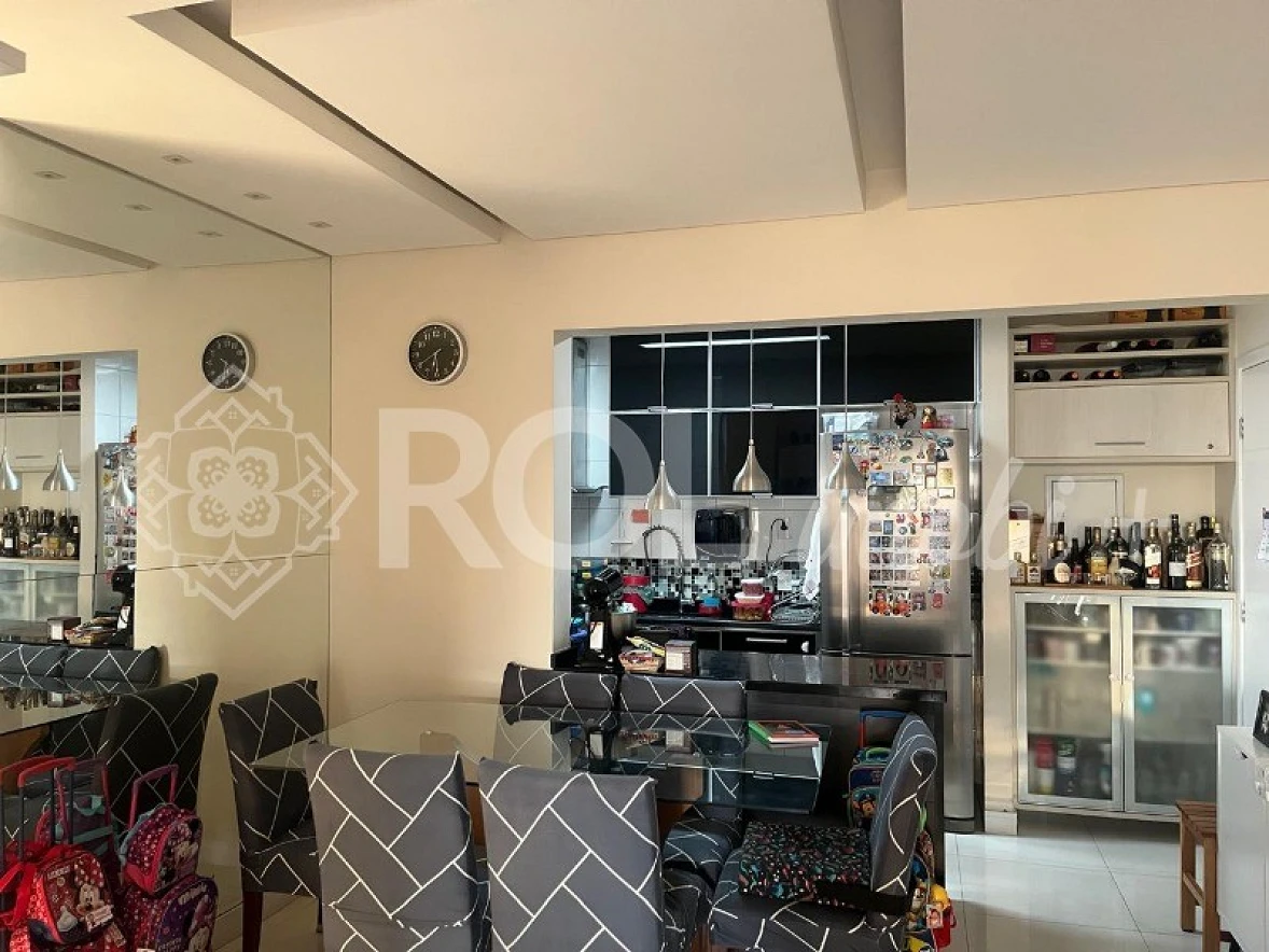 Apartamento em Vila Romana, São Paulo
