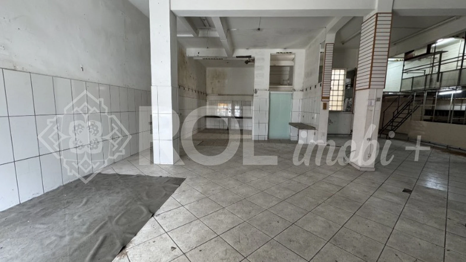 Loaja Comercial 174 m² - Vão Livre + 2 Banheiros - sem Vaga - Metrô Republica - Locação - Foto 13