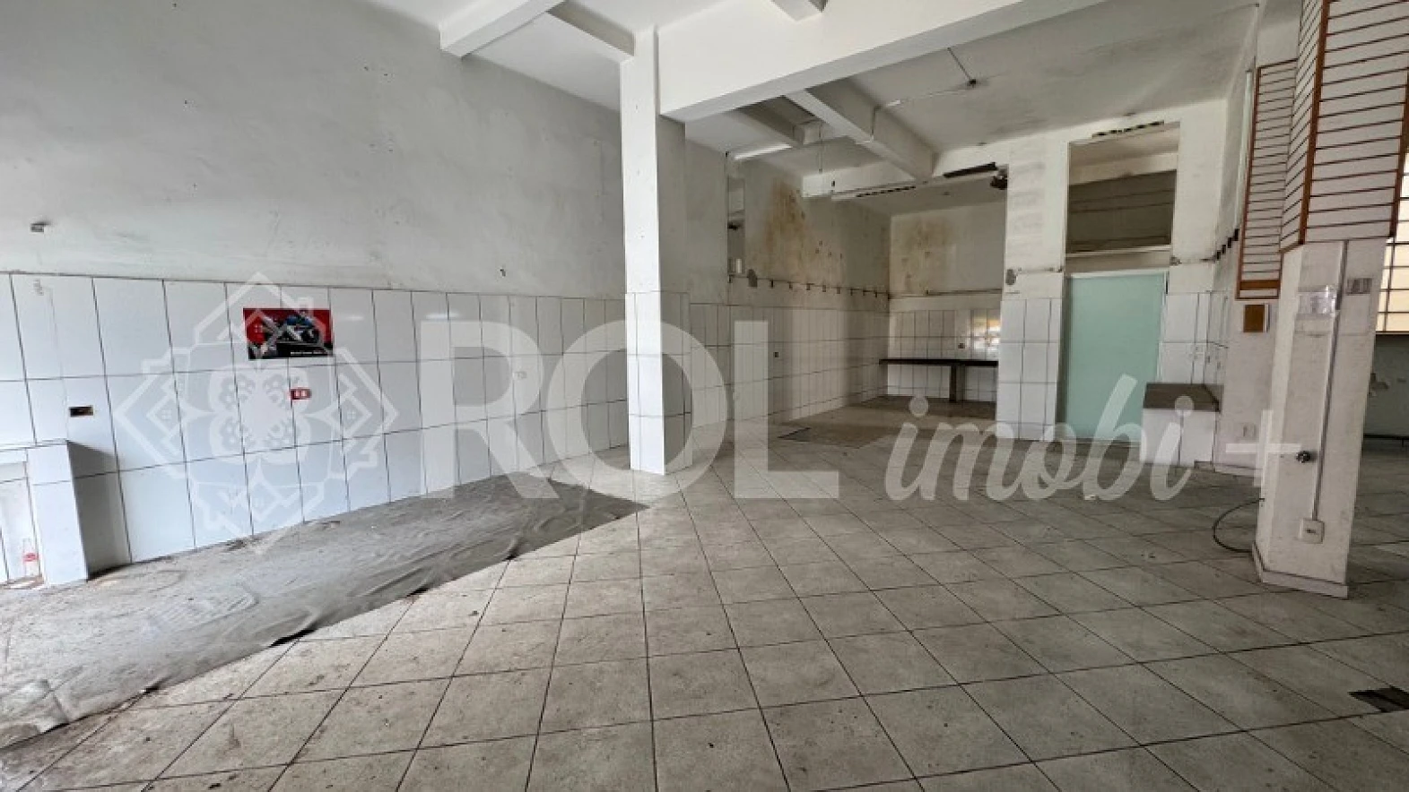 Loaja Comercial 174 m² - Vão Livre + 2 Banheiros - sem Vaga - Metrô Republica - Locação - Foto 14