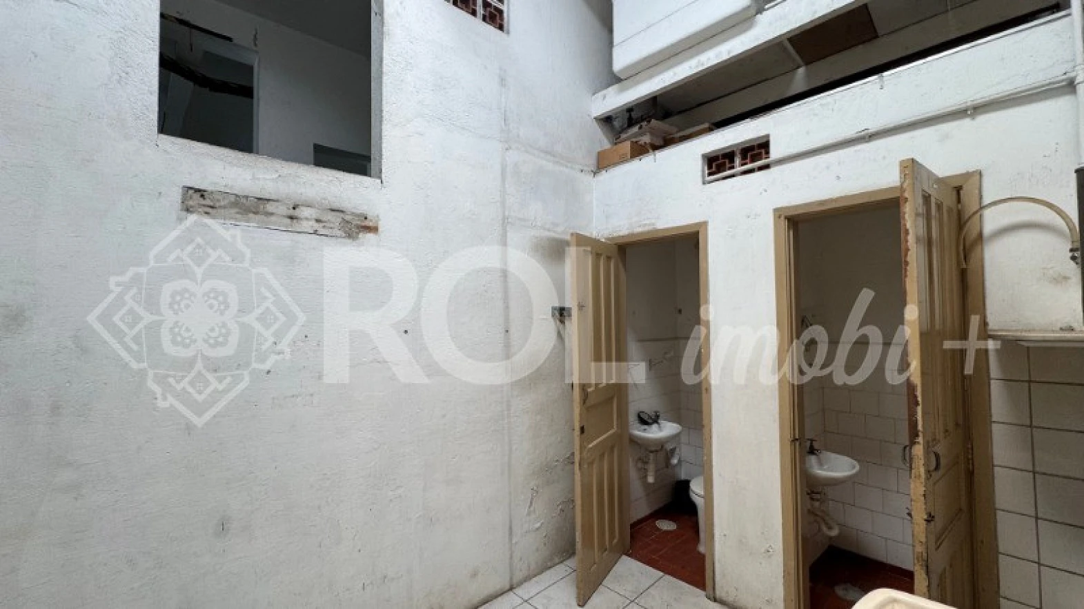 Loaja Comercial 174 m² - Vão Livre + 2 Banheiros - sem Vaga - Metrô Republica - Locação - Foto 8