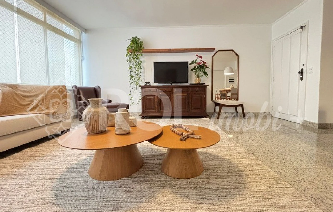 Apartamento Amplo 150 m² - 2 Dormitórios ( 1 Suíte)  - 2 Vagas - Locação - Foto 10