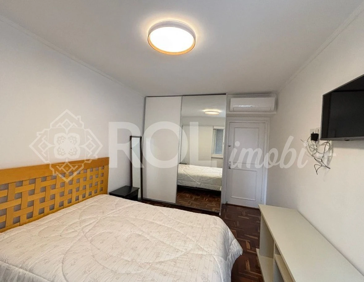 Apartamento Amplo 150 m² - 2 Dormitórios ( 1 Suíte)  - 2 Vagas - Locação - Foto 8
