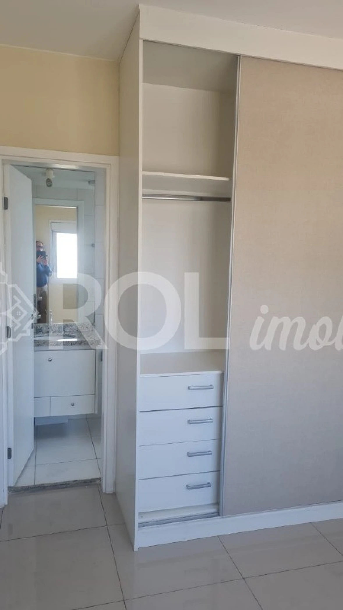 Apartamento 62 m² - 2 Dormitórios ( 1Suíte) - Varanda  - 1 Vaga - Barra Funda - Foto 18