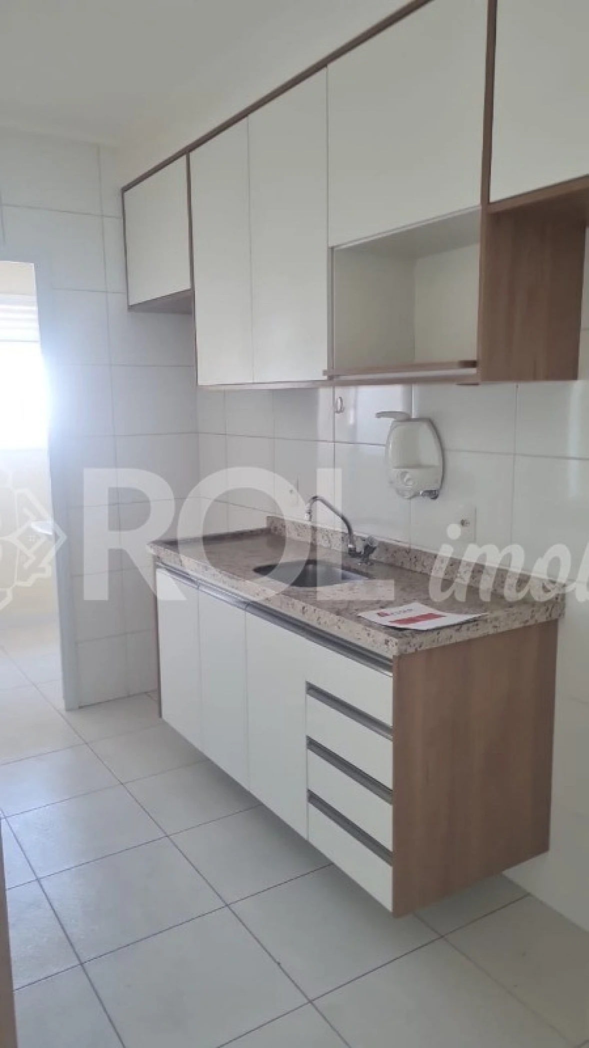 Apartamento 62 m² - 2 Dormitórios ( 1Suíte) - Varanda  - 1 Vaga - Barra Funda - Foto 7