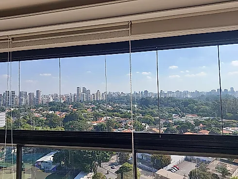 Apartamento em Moema, São Paulo