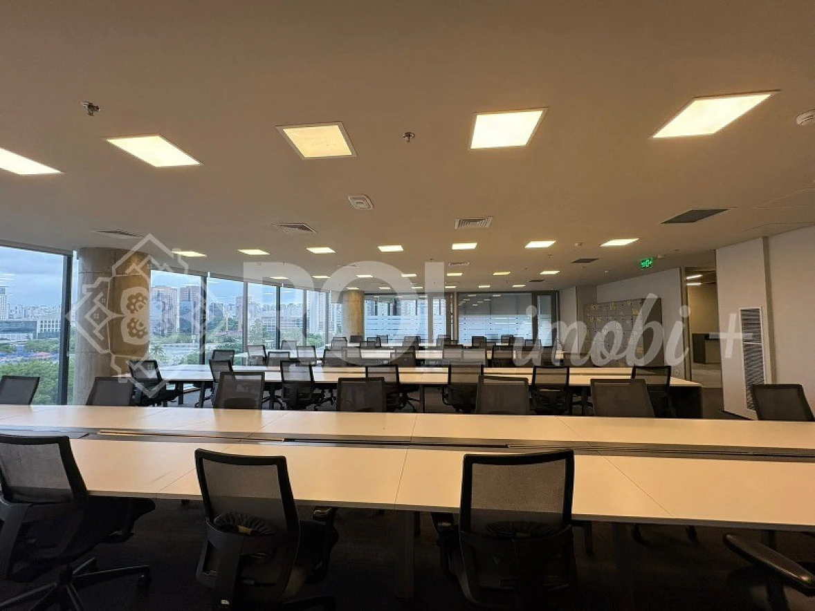 Escritorio/sala em Parque Industrial Tomas Edson, São Paulo