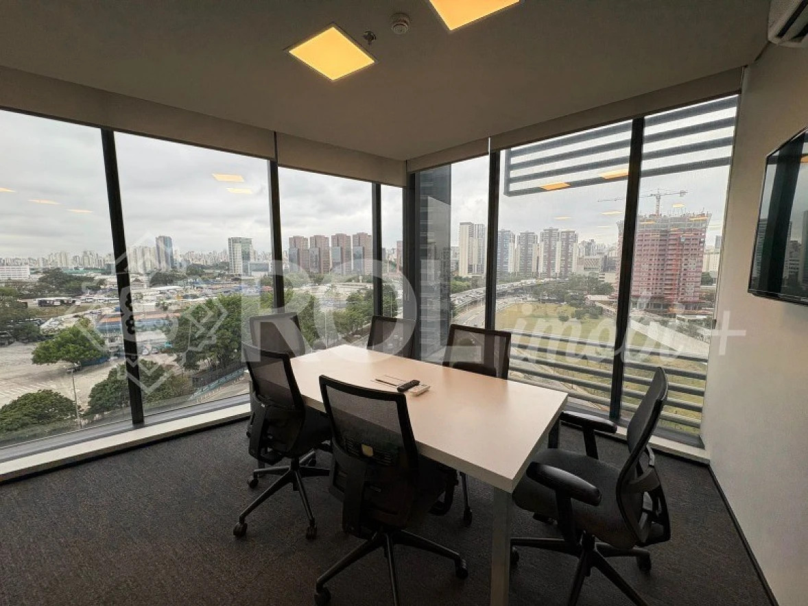 Escritorio/sala em Parque Industrial Tomas Edson, São Paulo