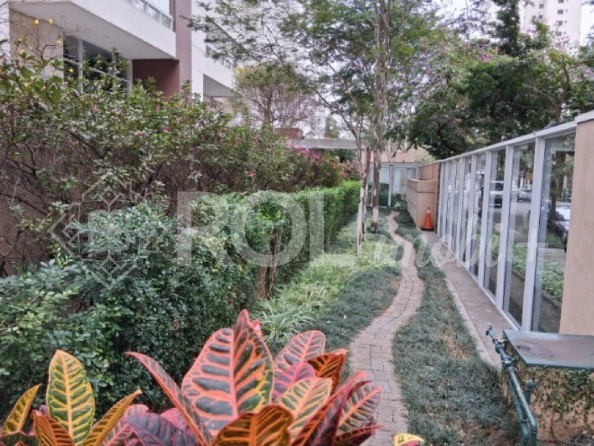 Apartamento em Vila Romana, São Paulo