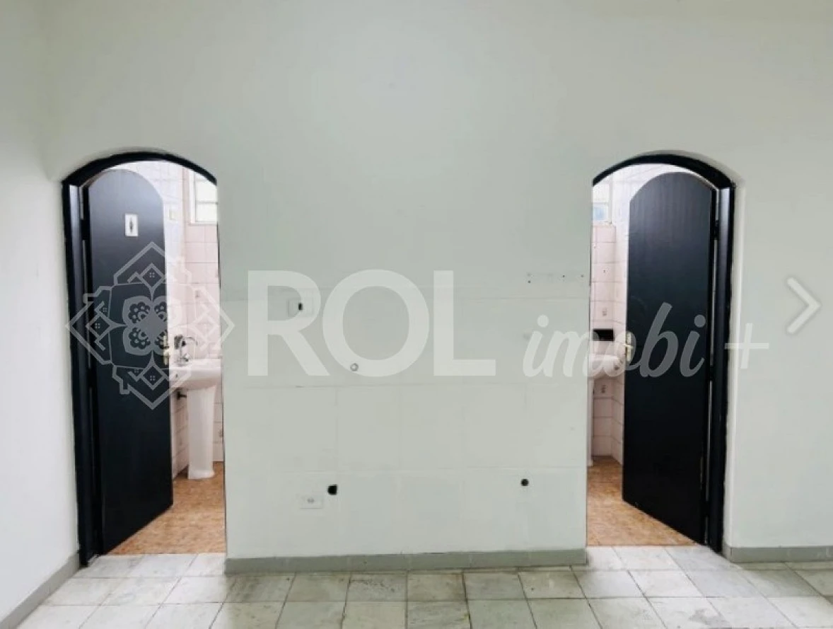 Sobreloja Comercial 80m² | Vão Livre | 2 Banheiros | 1 Vaga | Pompéia - Foto 6