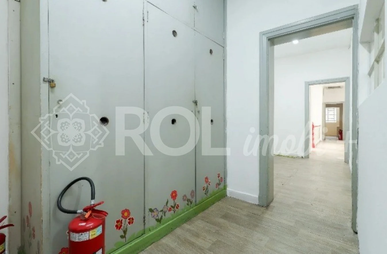 Prédio Comercial 375 m² - 11 Salas - 5 Vagas - Avenida Pacaembu  | Locação ou Venda - Foto 19