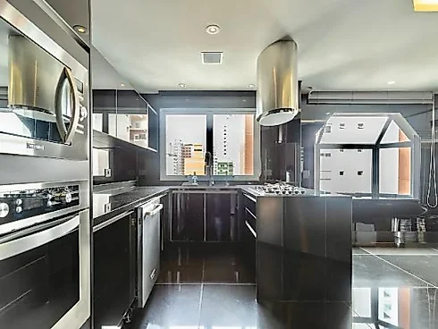 Apartamento de 227m² com 2 Quartos Suítes, a Venda em Moema. - Foto 18