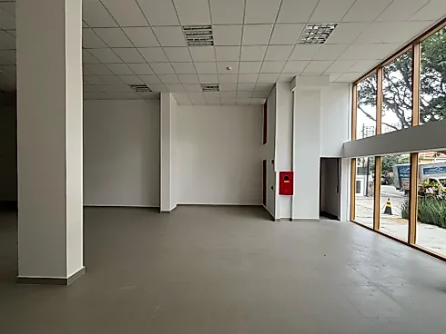 Loja térrea em Água Branca, São Paulo