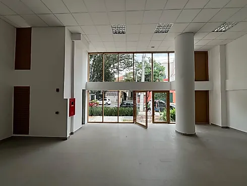 Loja térrea em Água Branca, São Paulo