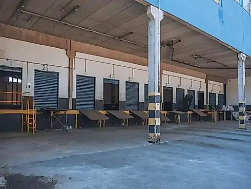 Galpão/depósito em Esplanada, Embu das Artes