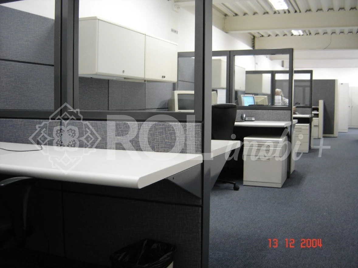 Prédio Comercial  na  Barra Funda - Locação - - Foto 18