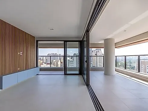 Apartamento em Moema, São Paulo