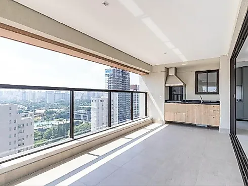 Apartamento em Moema, São Paulo