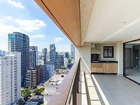 Apartamento em Moema, São Paulo