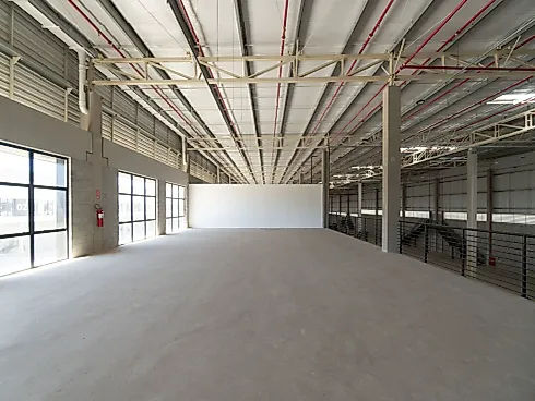 Galpão de 1.303M², com Renda a Venda em Jundiaí, SP. - Foto 17