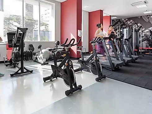 Apartamento Mobiliado Moderno e Dormitórios ao Lado dos Fóruns - Foto 46