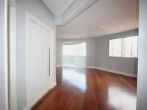 Apartamento de 244 M², 3 Suítes e 3 Vagas em Moema, - Foto 8