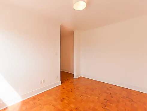 Apartamento Amplo, Reformado no Bairro Santa Cecília - Foto 16