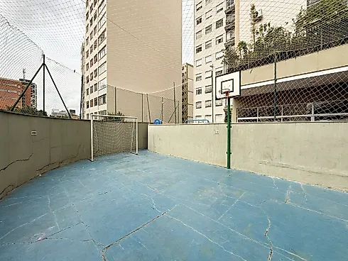 Apartamento Amplo, Reformado no Bairro Santa Cecília - Foto 32