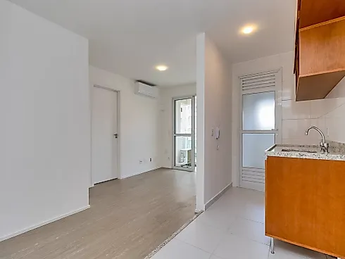 Apartamento ao Lado da Uninove e Estação Metrô Barra Funda - Apartamento em Barra Funda, São Paulo - Foto 1