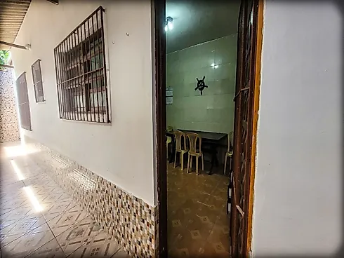 Ampla Casa no Bairro Suarão em Itanhaem/SP - Foto 9