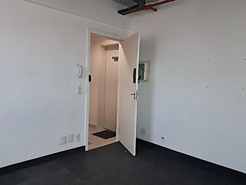 Escritório/sala em Várzea da Barra Funda, São Paulo