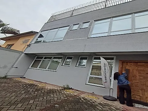 Prédio  Comercial com 288² - Vagas para 03 Carros -  Locação - Foto 43