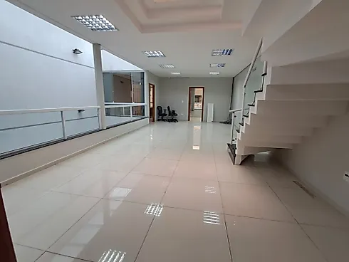 Prédio  Comercial com 288² - Vagas para 03 Carros -  Locação - Foto 1
