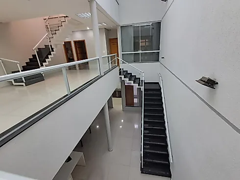Prédio  Comercial com 288² - Vagas para 03 Carros -  Locação - Foto 19