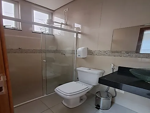 Prédio  Comercial com 288² - Vagas para 03 Carros -  Locação - Foto 32